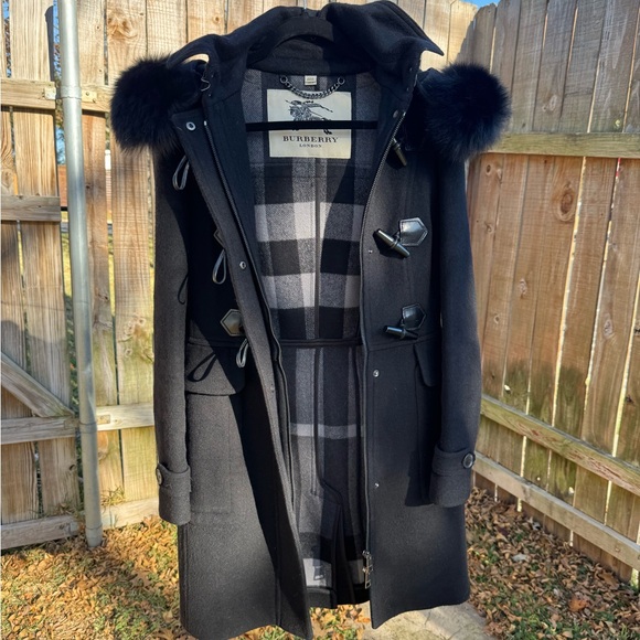 Burberry Black Wool CoatReal Fox Fur Trim HoodSignature Check Lining